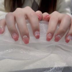 -Nail Me美甲美睫