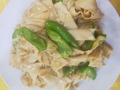 -叶存利海鲜大馅饺子(东戴河止锚湾店)