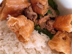 黄豆猪蹄-江西炒粉瓦罐汤奉化牛肉面(邱隘镇中路店)