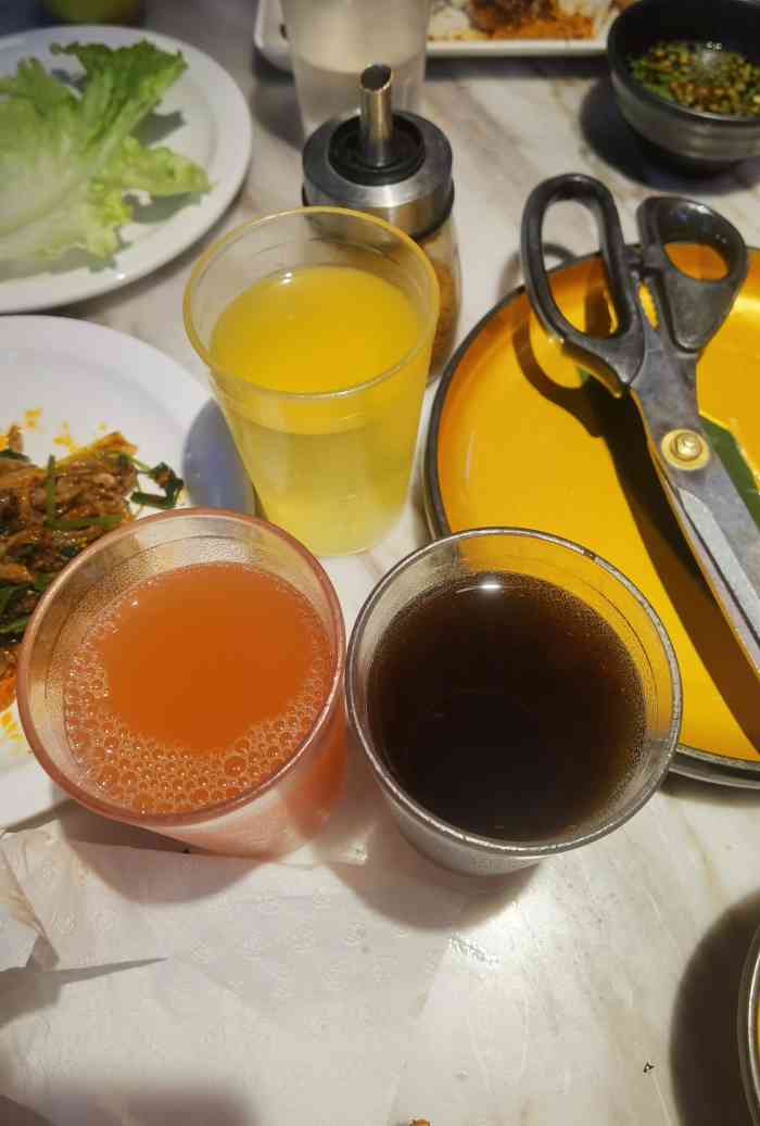 火炉火自助餐(朝阳大悦城店"还可以啦,环境挺好的,在大悦城.
