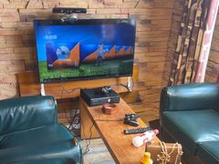 -玩坞轰趴馆·户外团建聚会主题生日派对馆(世豪广场店)