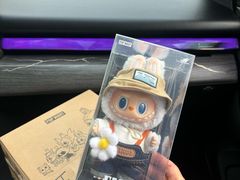 -泡泡玛特POPMART(黄岛新城吾悦店)