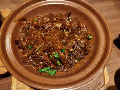 -有红鸡毛店·川菜(建设路店)