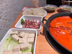 -三个四川人火锅(华联商厦店)