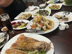 -两兄弟Song Pee Nong(2号店)