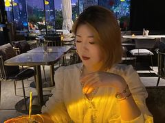 -STARRY CAFE & LOUNGE BAR(高新店)