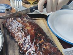 -Ribs & Burgers The Rocks