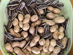 -鹤乡东北菜(崮山路店)