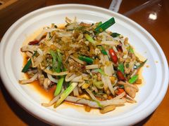 -魏铭鱼头捞饭(晋阳路店)