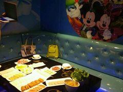 -唯爱KTV聚会餐厅(仙林东城汇店)