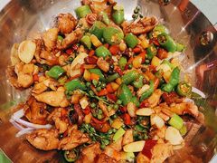 -辛香味烧鱼馆·非遗技艺·排骨红烧肉(光谷医药园店)
