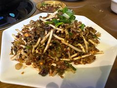 -榕江牛瘪牛肉火锅