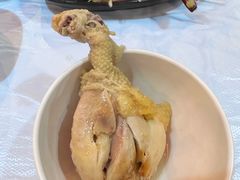 -鲜入围煮花胶鸡海鲜火锅