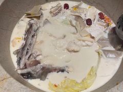 -鲜呦蒸汽石锅鱼(北辰路店)