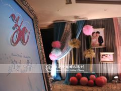 -上海波特曼丽思卡尔顿酒店