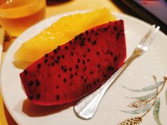 -越光米贩精致料理餐厅(金鹰店)
