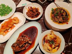 -新白鹿餐厅(西湖银泰店)