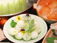 -得意咚瓜·顺德鱼生·冬瓜火锅(深圳首店)