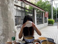 -沪西老弄堂面馆(定西路店)