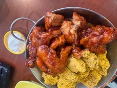 -BHC炸鸡(明洞总店)