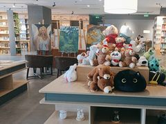 -魔方城市书房(中街益田店)