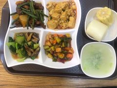 -奔驰利星行(北京花乡店)