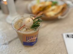 -玲婧胡同·生日蛋糕·餐厅(嘉里城店)