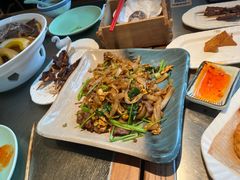 -潮界(凯德晶萃店)