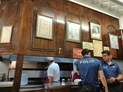 -Tarihi Sultanahmet Köftecisi Selim Usta