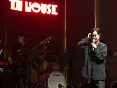 -TZ House音乐现场(来福士中心店)