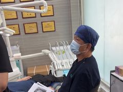 -上海仁爱医院口腔科 · 种植