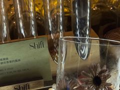 -Shift cocktail bar鸡尾酒吧