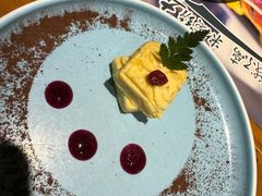 -米德维奇俄式西餐厅(西六道街店)