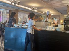 -圣丰索菲特·2 On 988 Café 自助餐厅