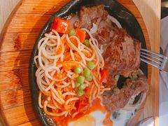-豪客来牛排(人民东路店)