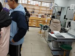 -豪门视光·星趣控·蔡司依视路眼镜代理商(中央大街店)