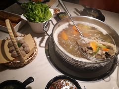 -左庭右院鲜牛肉火锅(浦江欢乐颂店)