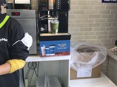 -全家便利店(上海南站站店)