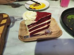 红丝绒蛋糕-烛影拾光观景餐厅·创意菜·摄影·小提琴(大唐不夜城店)