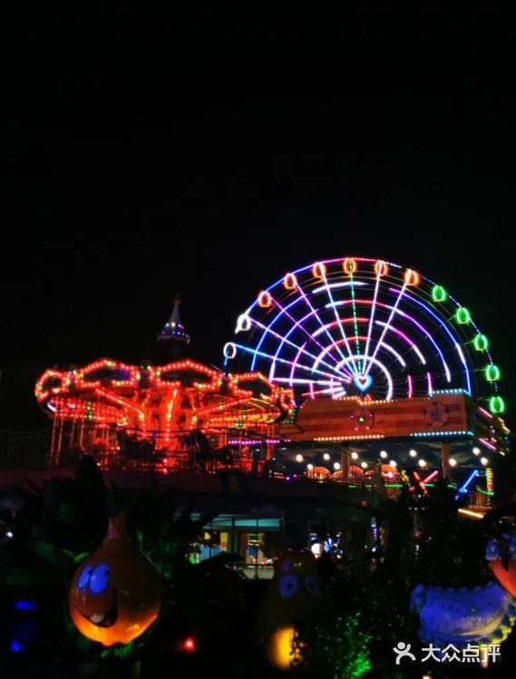 五彩车队在这里，快来做小车车队长吧！