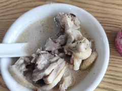 -东郊椰林