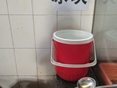 -正宗杨记普洱酸醋米线(总店)