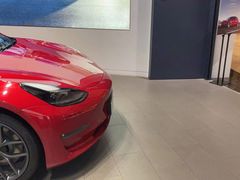 -TESLA 特斯拉(上海太古汇体验店)