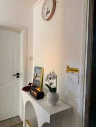 -闺蜜瑜伽·普拉提女性塑形馆