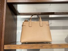 -巴宝莉工厂店/折扣店(工厂店)