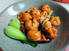 菌菇烧面筋-伙靠·江浙菜(田林路店)