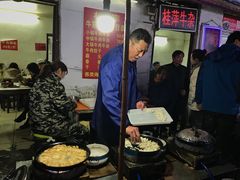 等位区-桂萍特色牛筋牛杂(长堤街总店)