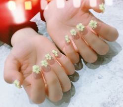 -手牵手美甲