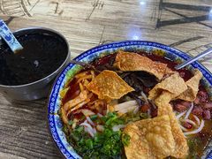 -柳石居柳州螺蛳粉(万达店)