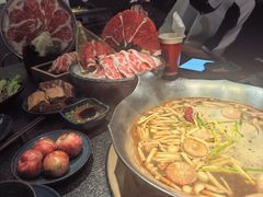 -湊湊火锅·茶憩(打浦桥日月光店)